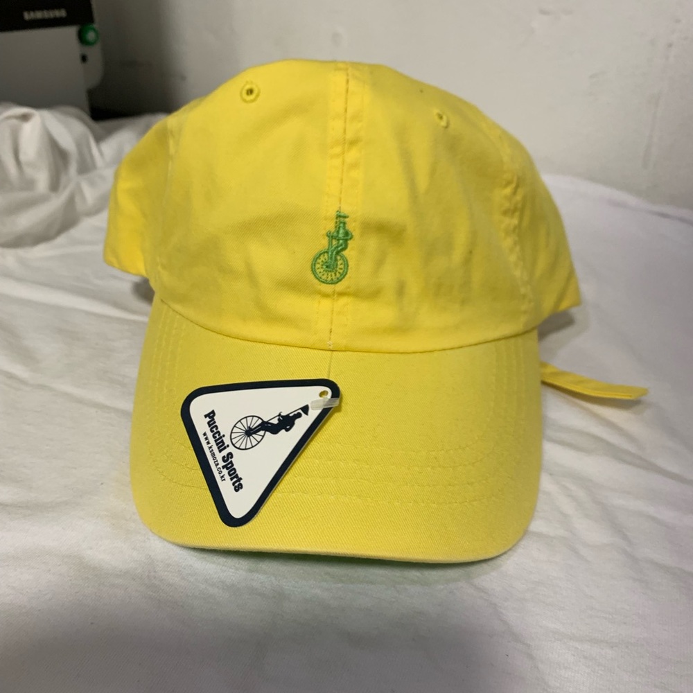 Brand new Puccini adjustable hat